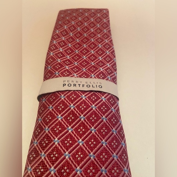 NWT Perry Ellis Portfolio Men’s Neck Tie - Picture 1 of 3